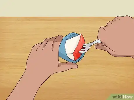 Image titled Spiralize an Apple Step 6