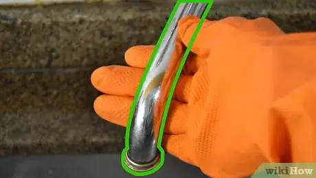 Image titled Clean Stainless Steel Sinks Step 7