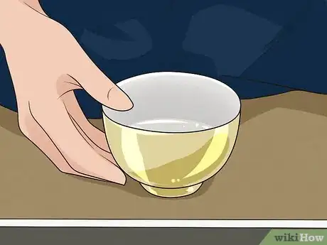Image titled Hold a Japanese Tea Cup Step 3