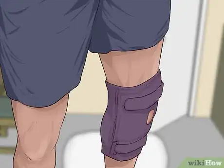 Image titled Avoid Knee Injuries Step 12