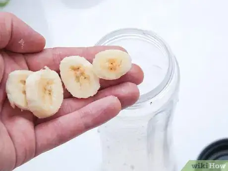 Image titled Make a Peanut Butter and Jelly Smoothie Step 11