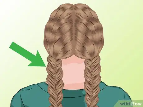 Image titled Get Beachy Waves Without Salt Step 12