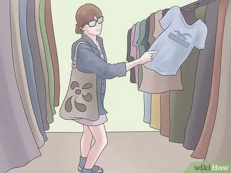 Image titled Get Hollister Clothes Cheap Step 3