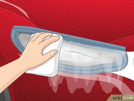 Image titled Remove Clear Coat from Plastic Step 4