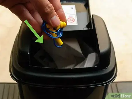 Image titled Disinfect Earplugs Step 2