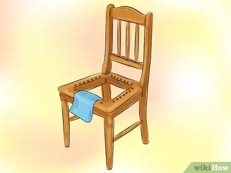 Image titled Riempie a Chair Step 2