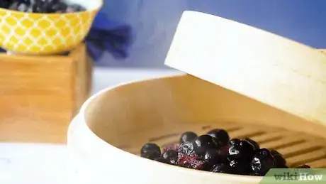 Image titled Puree Blueberries Step 3