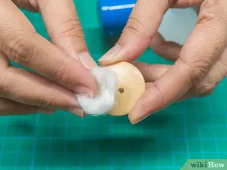 Image titled Make Refrigerator Magnets Step 3