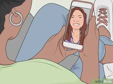 Image titled Handle Moving Back Home During the Coronavirus Outbreak (for College Students) Step 2