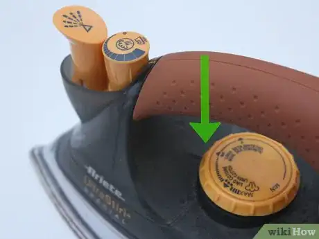 Image titled Make Tissue Paper Envelopes Step 6