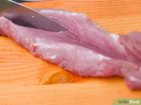 Image titled Butterfly or Fillet a Pork Tenderloin Step 1Bullet1