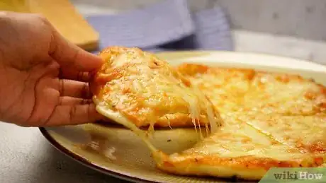 Image titled Keep a Pizza Warm in the Oven Step 3