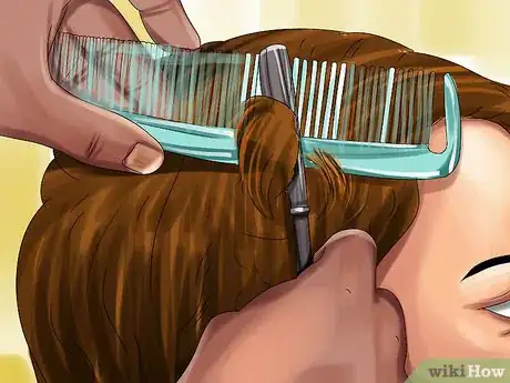 Image titled Razor Cut Your Own Hair Step 7