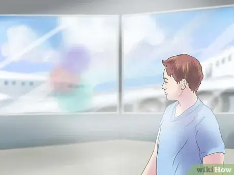 Image titled Pass Time at an Airport Step 4