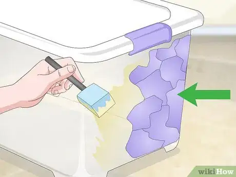 Image titled Decorate a Storage Box Step 11