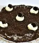 Make Oreo Cheesecake