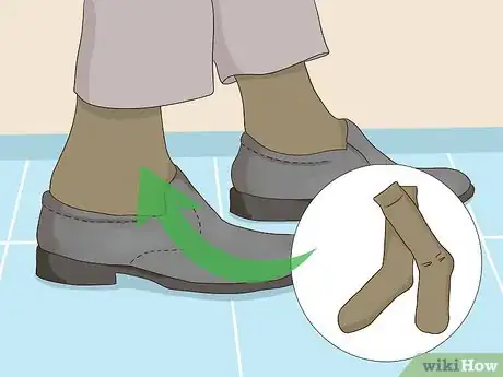 Image titled Buy Waterproof Shoes Step 10