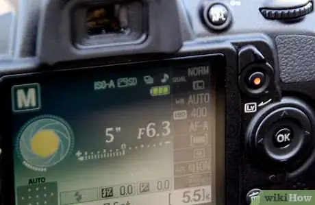 Image titled Photograph a Lunar Eclipse Step 23