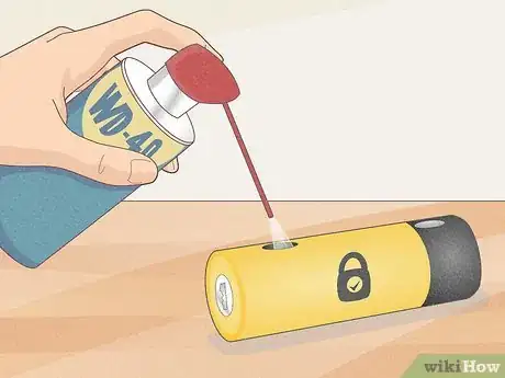 Image titled Keep a Bike Lock from Freezing Step 3