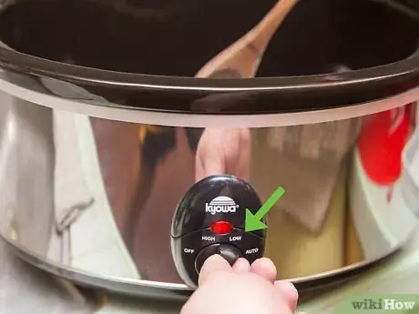 Image titled Keep Mashed Potatoes Warm Step 2