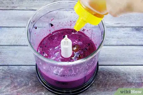 Image titled Make a Galaxy Smoothie Step 11