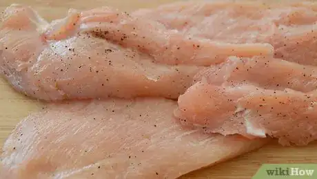 Image titled Cook Chicken Alfredo Step 3