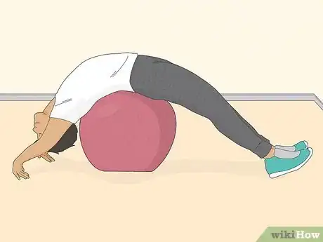 Image titled Do Hip Dips Step 14