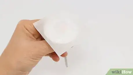 Image titled Make Cherry Blossoms with Frosting Step 1