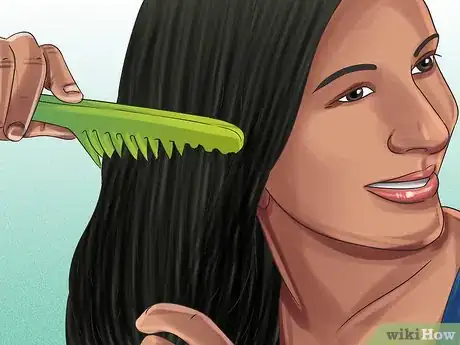 Image titled Razor Cut Your Own Hair Step 2