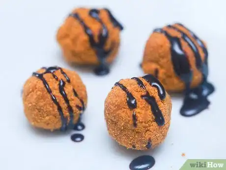 Image titled Make Graham Balls Step 11