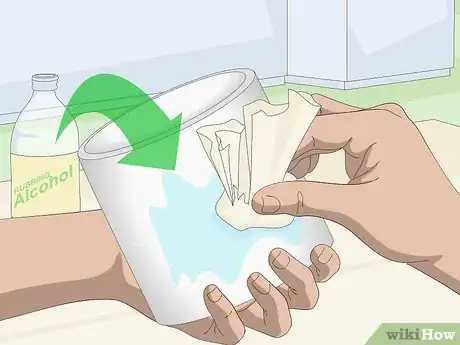 Image titled Make Leaf Vases Step 1