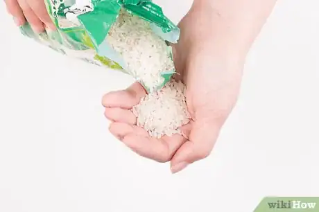 Image titled Remove Pepper Flavor from a Food Processor Step 1