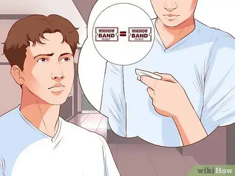 Image titled Buy the Perfect Valentine's Gift for Your Girlfriend Step 2