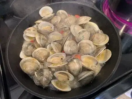 Image titled Cookedclams