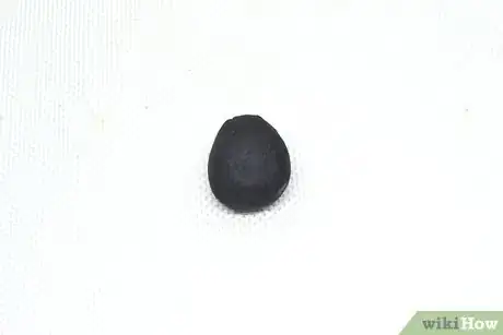 Image titled Make Sugar Paste Penguins Step 12