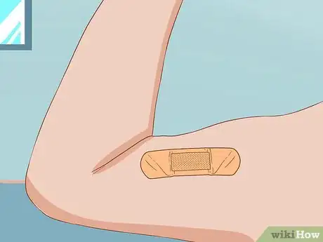 Image titled Apply Different Types of Bandages Step 17