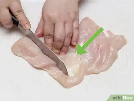 Image titled Make Spicy Chicken Nuggets Step 1