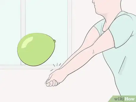 Image titled Play Volleyballoon Step 9