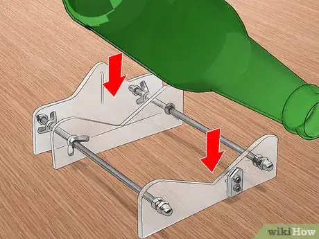 Image titled Cut Glass for Crafts Step 9