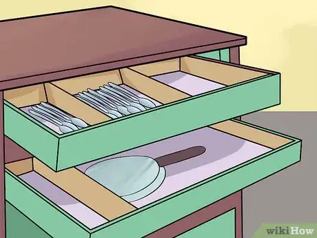 Image titled Organize Kitchen Drawers Step 2