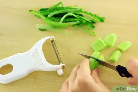 Image titled Make Cucumber Juice Step 11