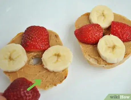 Image titled Make Peanut Butter Banana Bagels Step 23