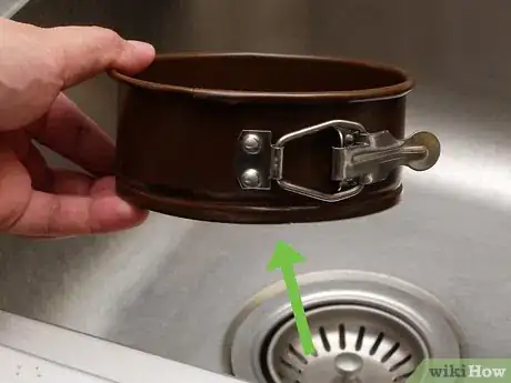 Image titled Use a Springform Pan Step 6
