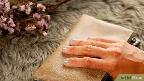 Image titled Photograph Nails Step 10