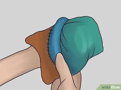 Image titled Make a Crinkle Play Bag for Your Cat Step 7