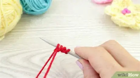 Image titled Knit Flower Petals Step 1