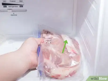 Image titled Freeze Meat Step 12