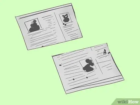 Image titled Make Photo Frames Out of Newspaper Step 2