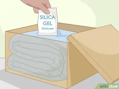 Image titled Store Blankets Step 11