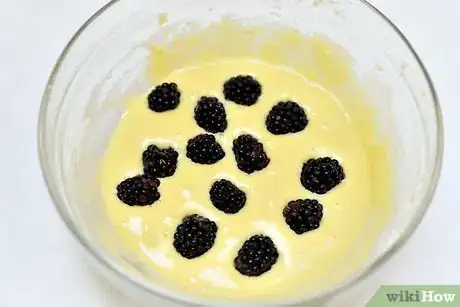 Image titled Make Blackberry Pancakes Step 3